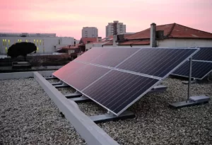 Energia Solar 101: Tudo Que Precisa Saber Antes de Instalar Painéis Solares